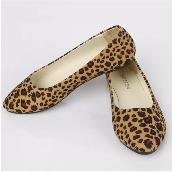 One left! Leopard Animal Print Ballet Flat Size 7 - Picture 2 of 7